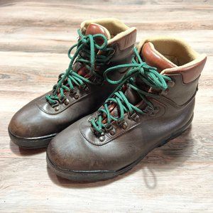 90s vintage ASOLO AFX 520 brown leather Mountaineer Hiking Boots Vibram 7.5 US